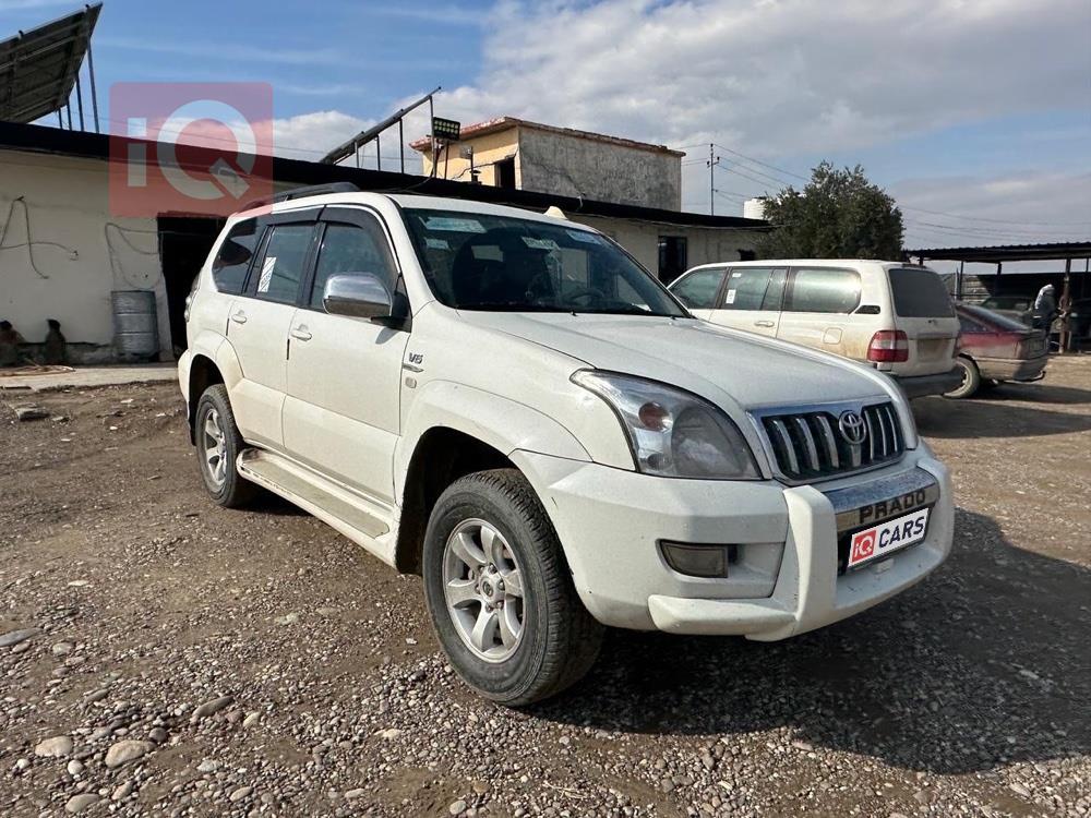 تۆیۆتا لاندكروزر پرادۆ